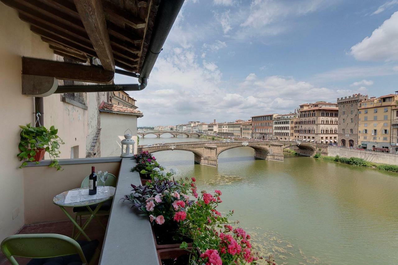 Historical Apartment Spectacular Arno View With Balcony From 12 Th Century. 佛罗伦萨 外观 照片