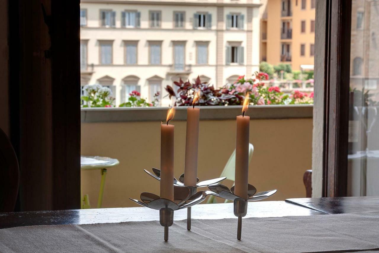 Historical Apartment Spectacular Arno View With Balcony From 12 Th Century. 佛罗伦萨 外观 照片