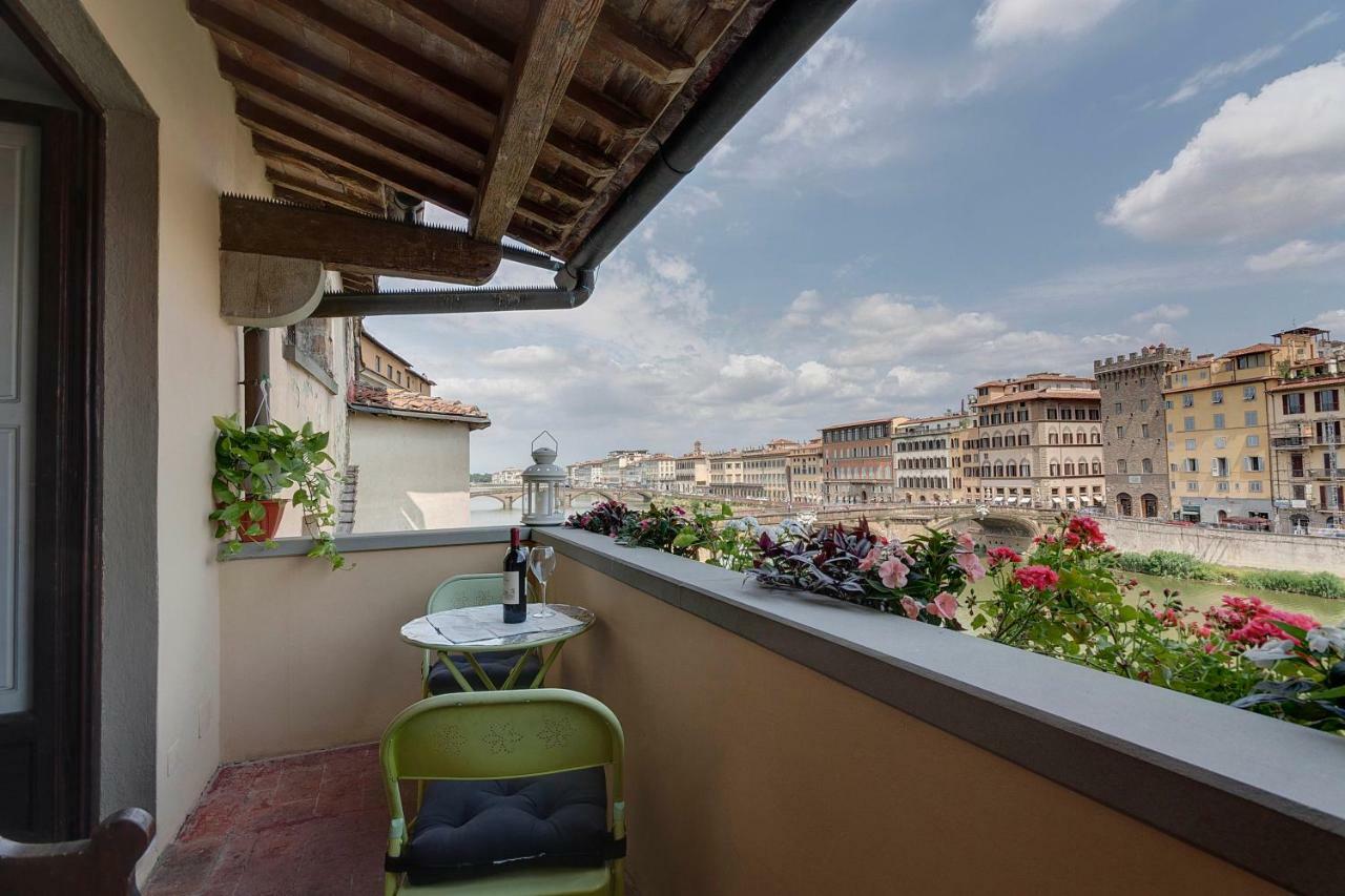 Historical Apartment Spectacular Arno View With Balcony From 12 Th Century. 佛罗伦萨 外观 照片